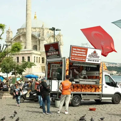 Cenaze, mevlit, düğün gibi anlamlı günlerinizde lezzetli lokma ikramı için hizmetinizdeyiz."